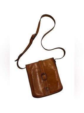 Patricia Nash Soft Leather Crossbody Bag for Casual Look